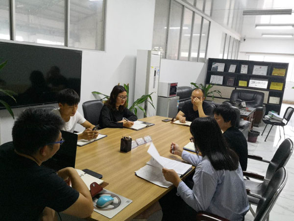 【鹽酸儲罐廠家】調(diào)整定位，滿足客戶需求實現(xiàn)自身價值